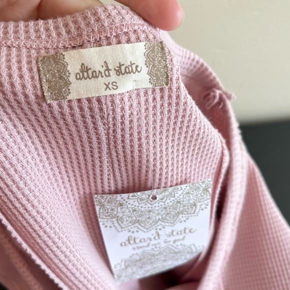 NWT Altar’d State Dusty Pink Waffle Knit Short Sleeve Top - Picture 8 of 11